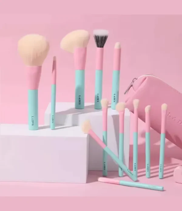 Set 12 Brochas de Maquillaje LADES